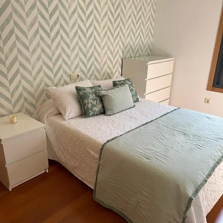 Apartman Piso Amplio Centrico En Con Parking Privado *